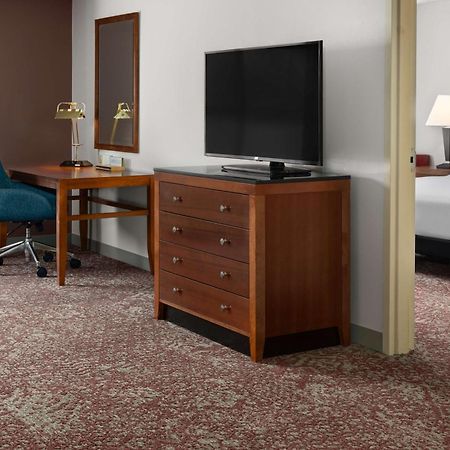 Hilton Garden Inn Milford Kültér fotó