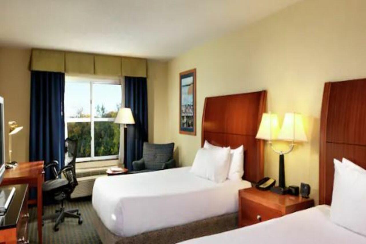 Hilton Garden Inn Milford Kültér fotó